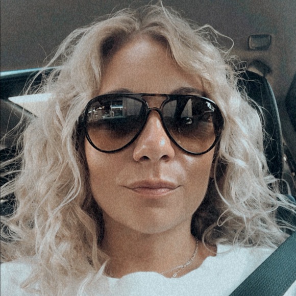 Meet your Posher, Colby - Picture 1 of 1